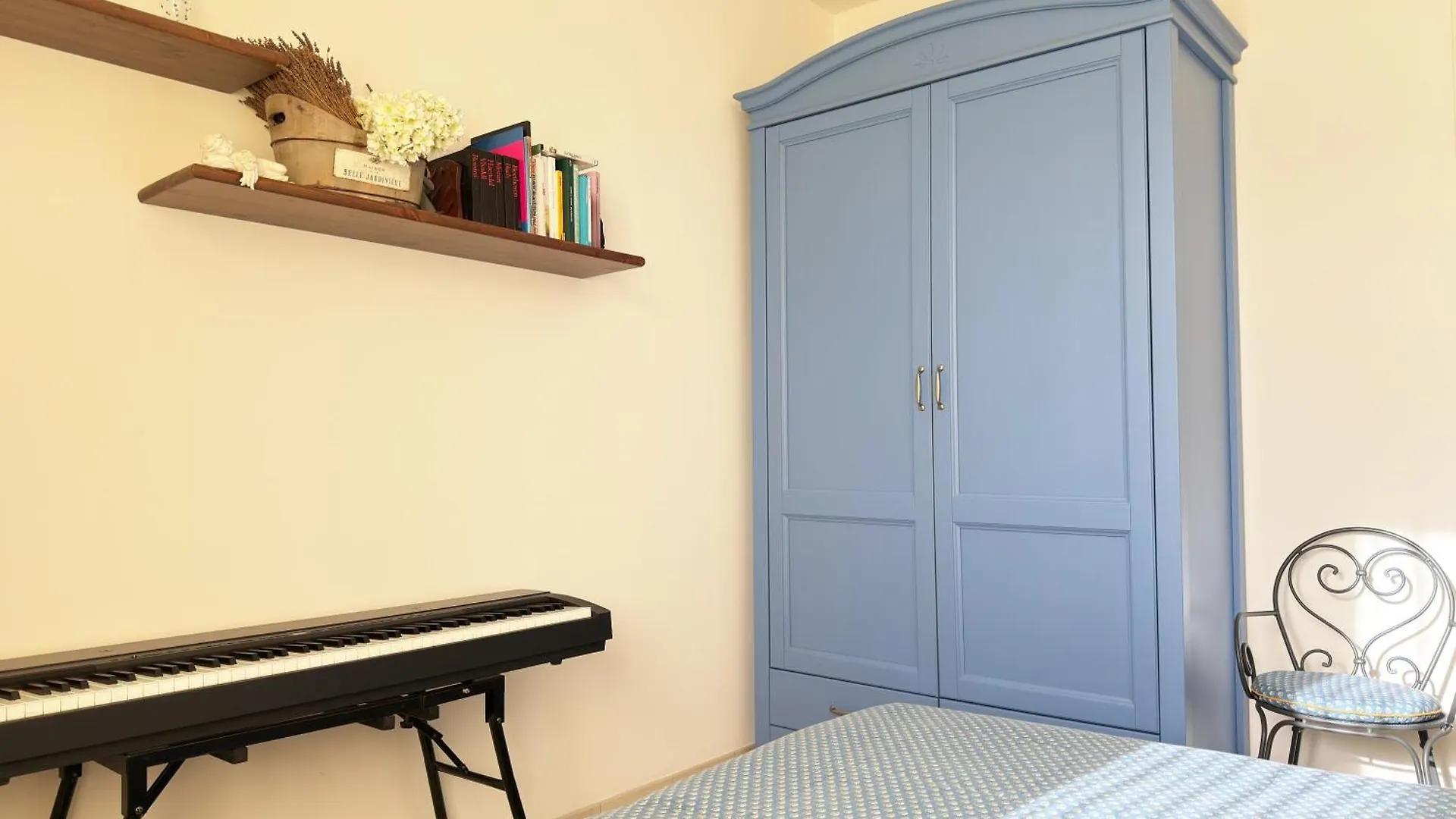 Apartamento 250 Mt Dal Mare - Relax E Posto Auto Pietra Ligure